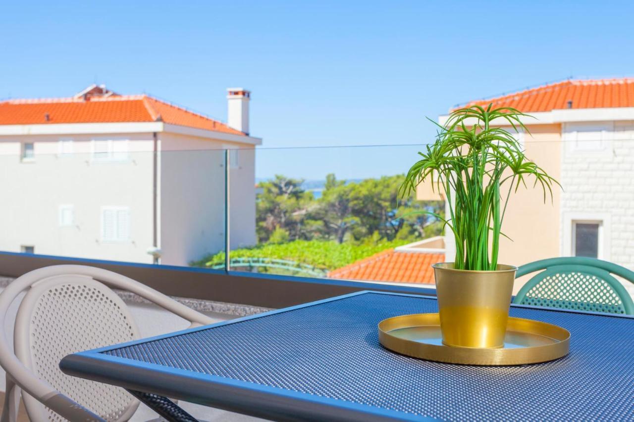 Tinel Boutique Apartment Проманья Экстерьер фото